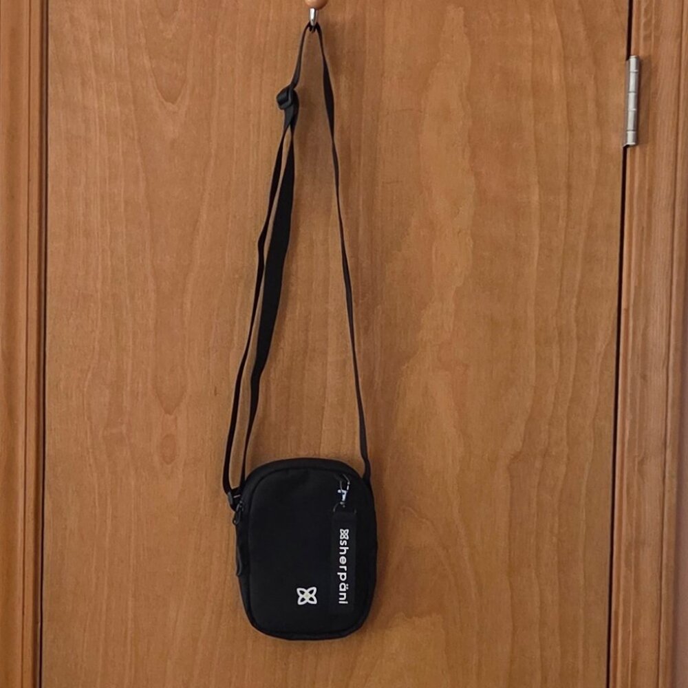 Sherpani Rogue Mini Crossbody Bag